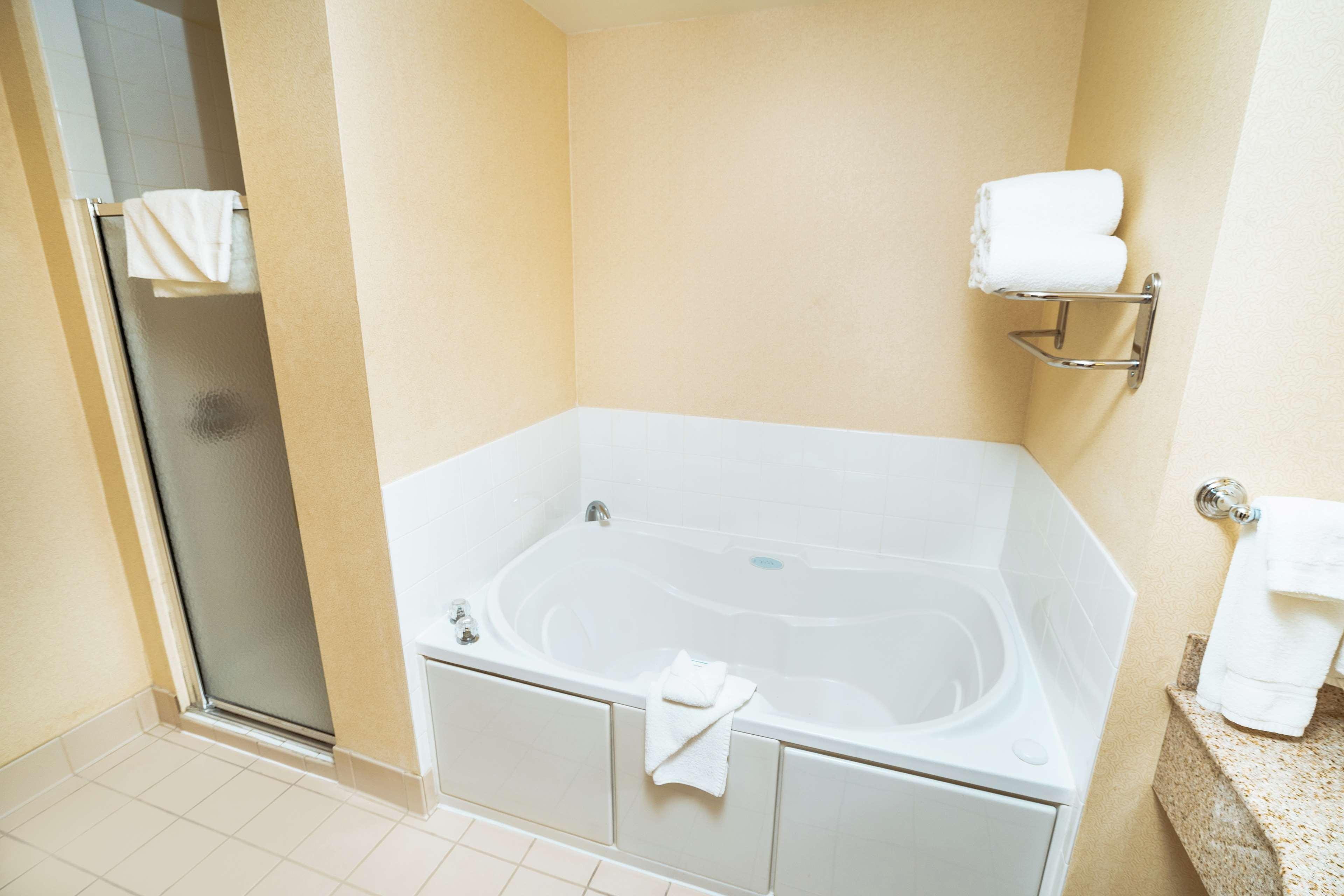 Hilton Garden Inn Ontario Rancho Cucamonga Luaran gambar