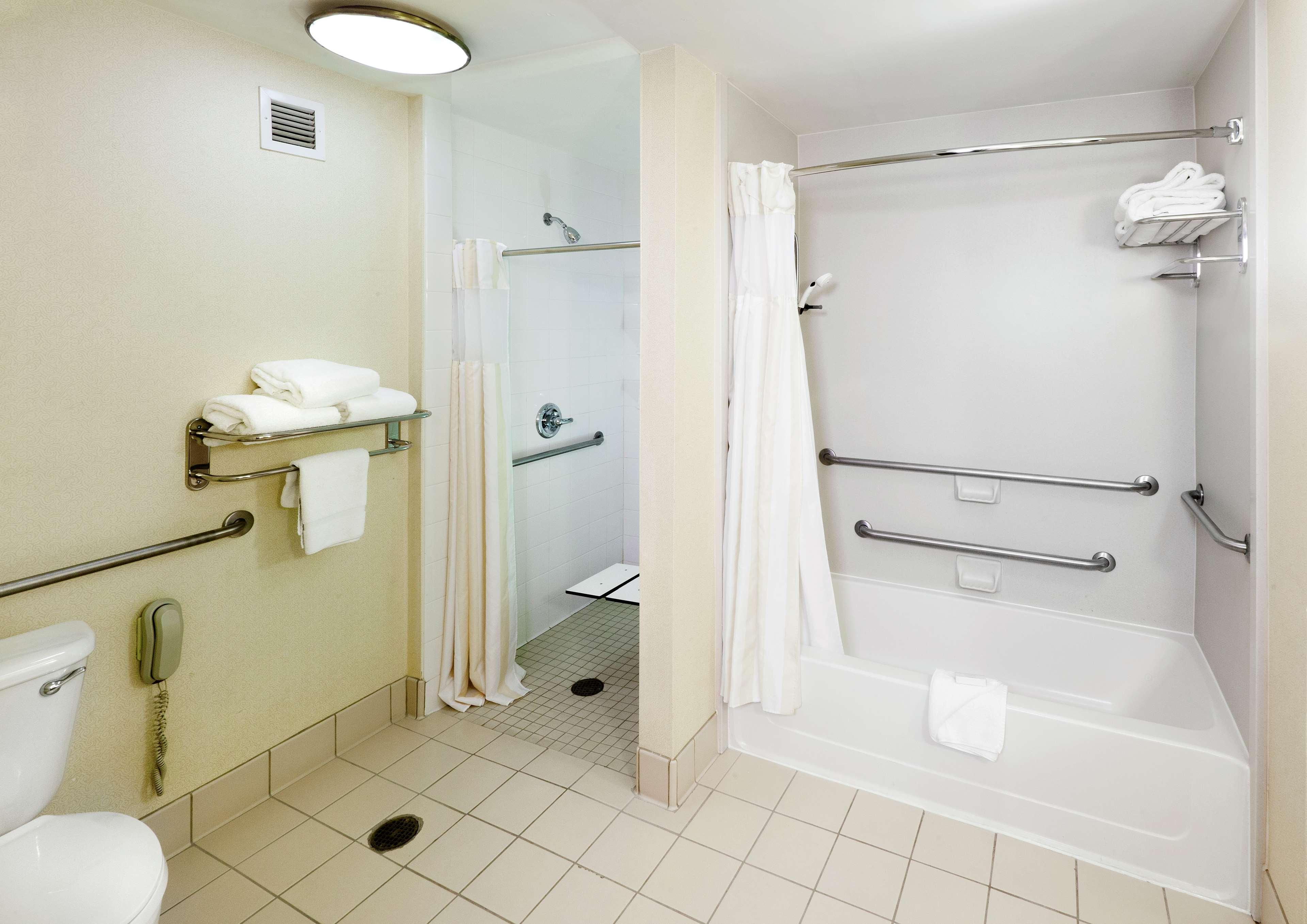 Hilton Garden Inn Ontario Rancho Cucamonga Luaran gambar