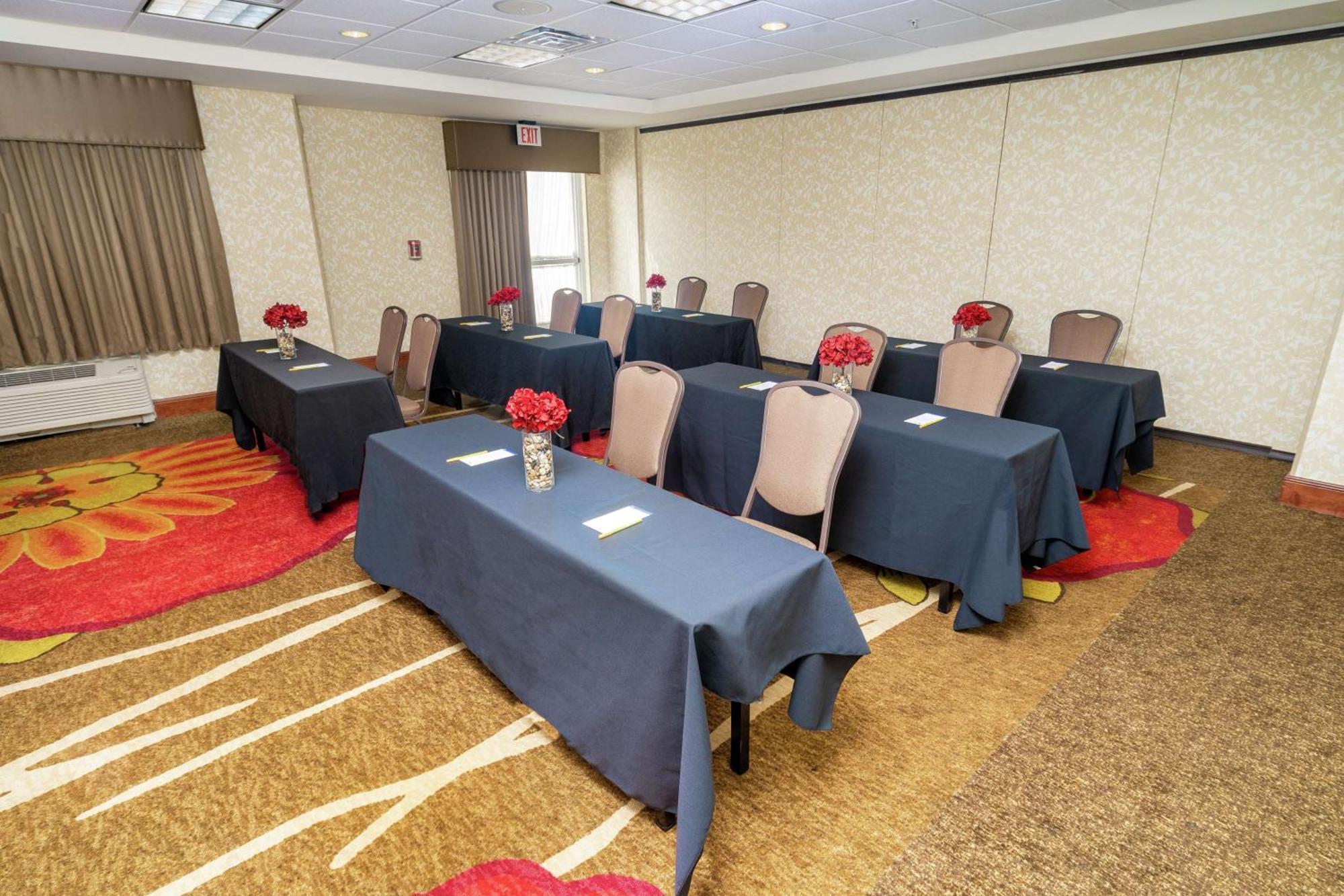Hilton Garden Inn Ontario Rancho Cucamonga Luaran gambar