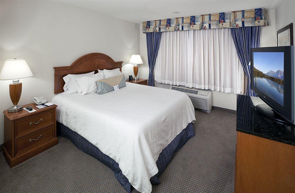 Hilton Garden Inn Ontario Rancho Cucamonga Luaran gambar